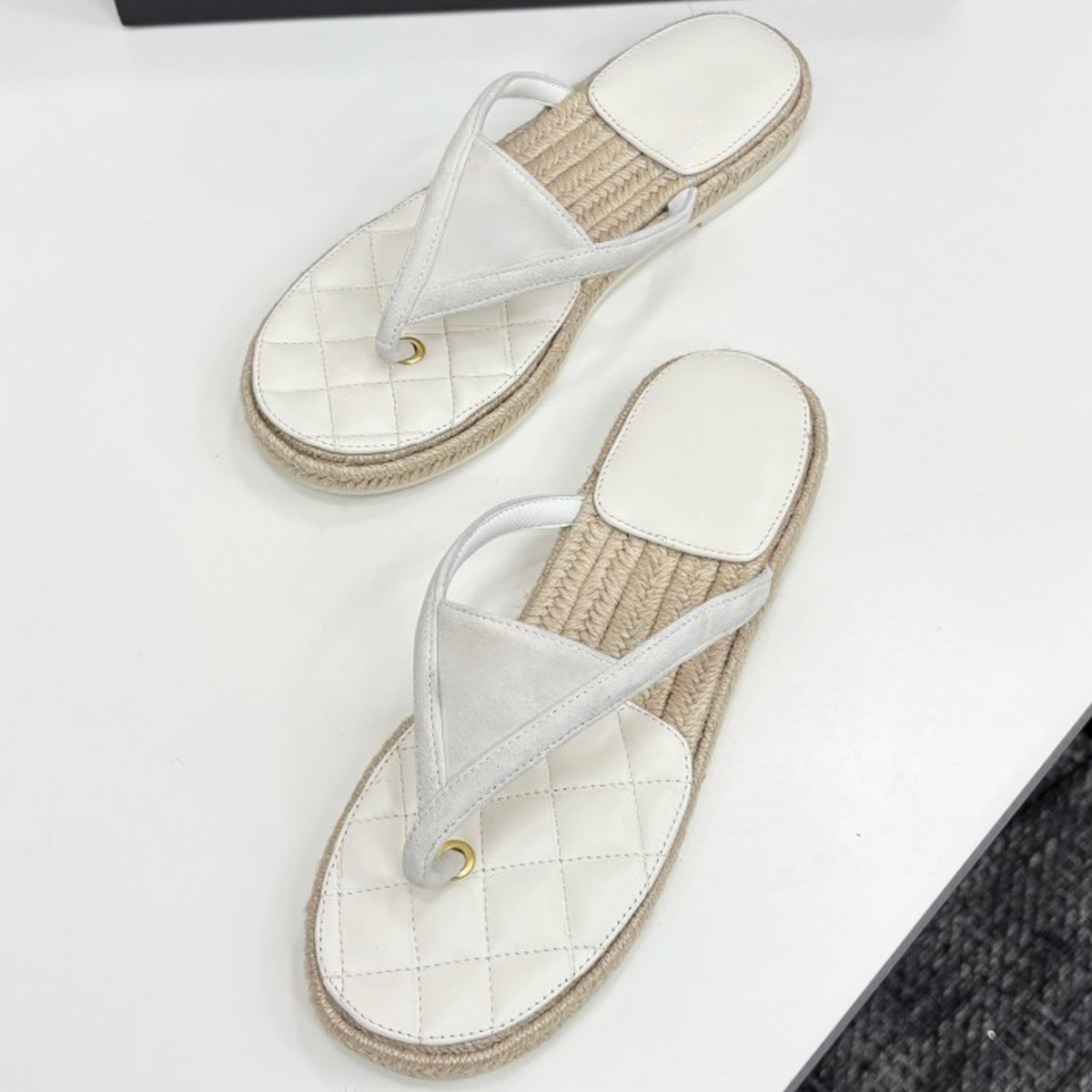 Summer Quilt - 2026 Women's Quilted Jute Platform Thong