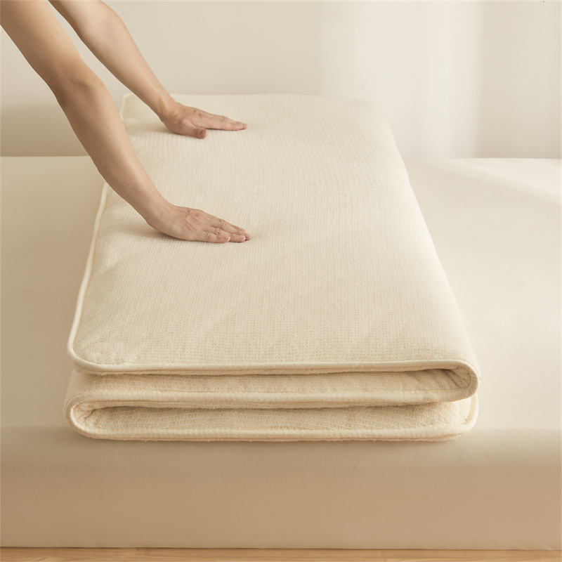 Fishscale pattern All cotton Q - Summer Quilt บทวิจารณ์และราคา